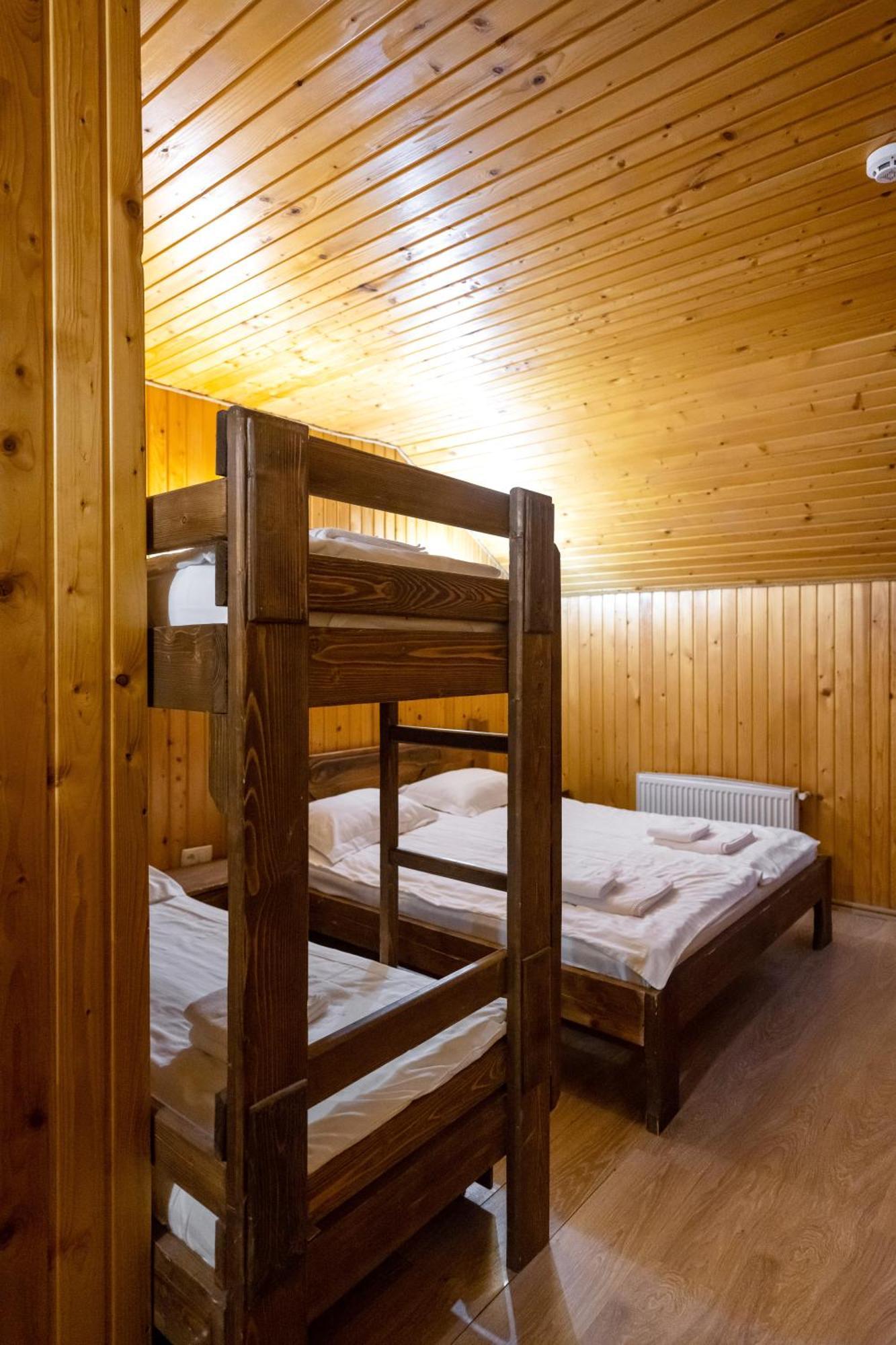 Готельний Комплекс Парламент, Яблуниця Kültér fotó